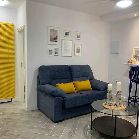 Apartamentos Maria Luisa Nº5 * لوس كريستيانوس